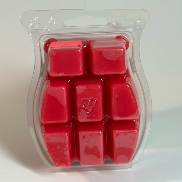 SCENTSY wax bar bring back my bar revved‎ up raspberry - Picture 2 of 2